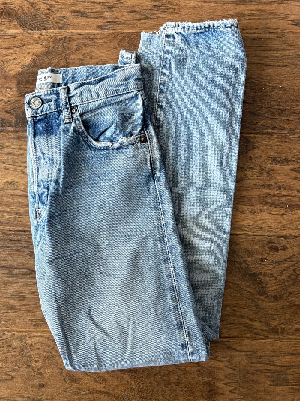 Moussy Light Wash Straight-Leg Jeans